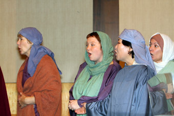 E. Munns, J. Musterer, Y. Shin, J. Keith - Amahl and the Night Visitors, © Gerhard von Rosen
